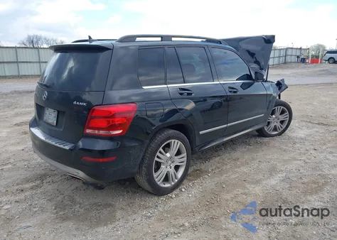 2015 Mercedes-Benz Glk 350 4Matic z USA, uszkodzony, nr VIN WDCGG8JB7FG356254